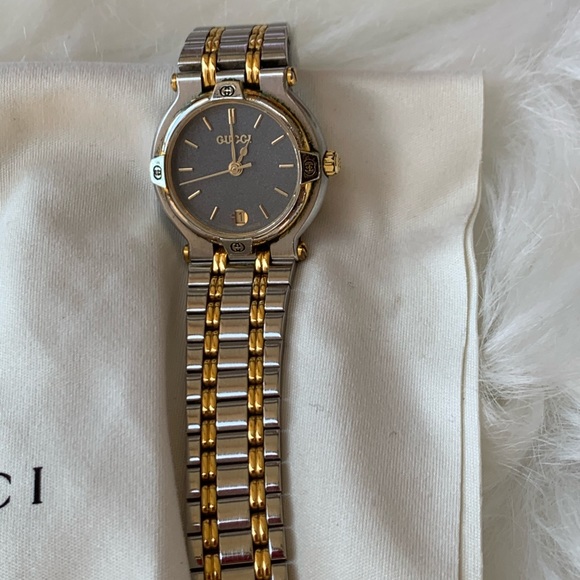 Gucci Swiss 9000L Two-Tone Stainless Steel main image 7